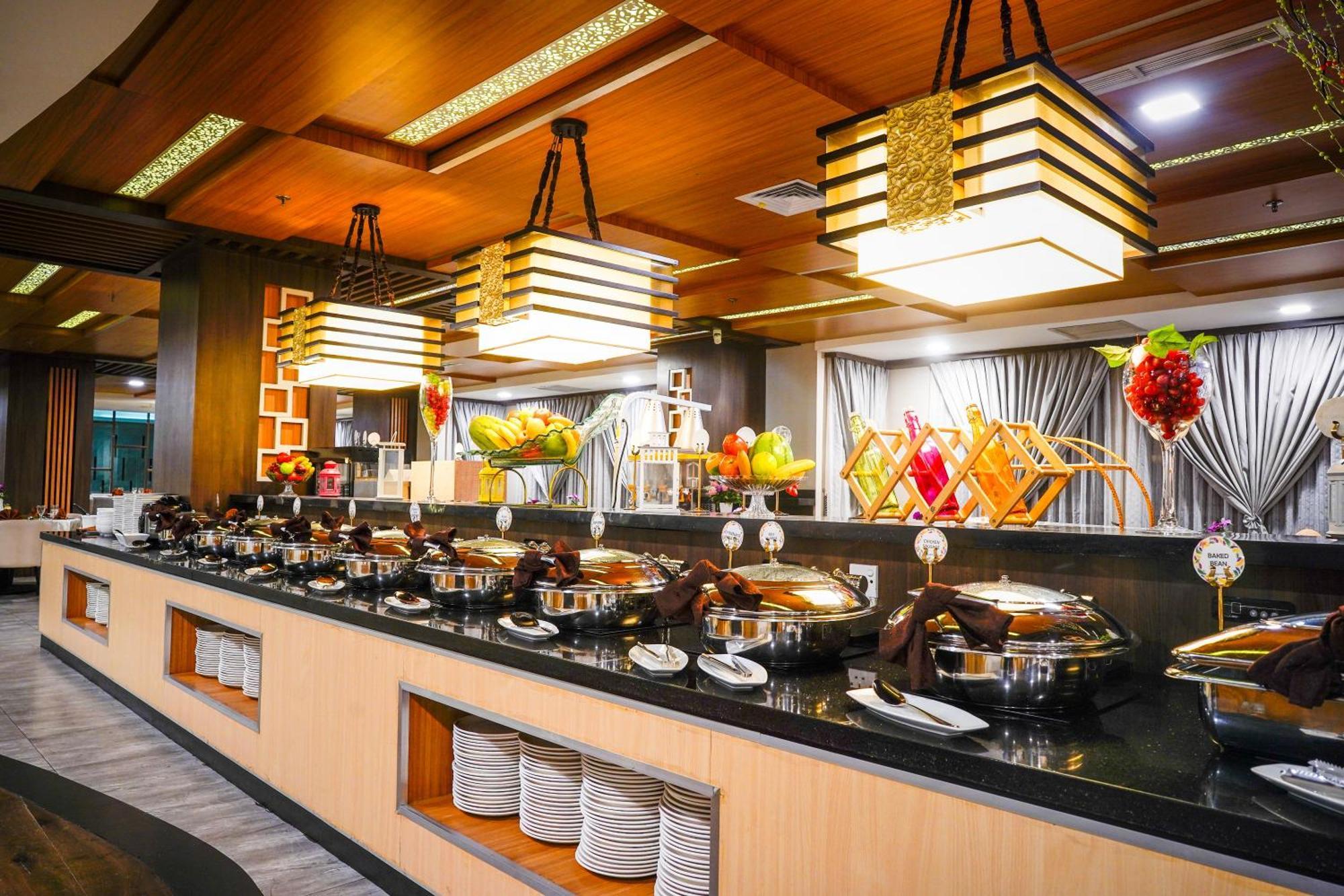 Nagoya Hill Hotel Batam Eksteriør billede