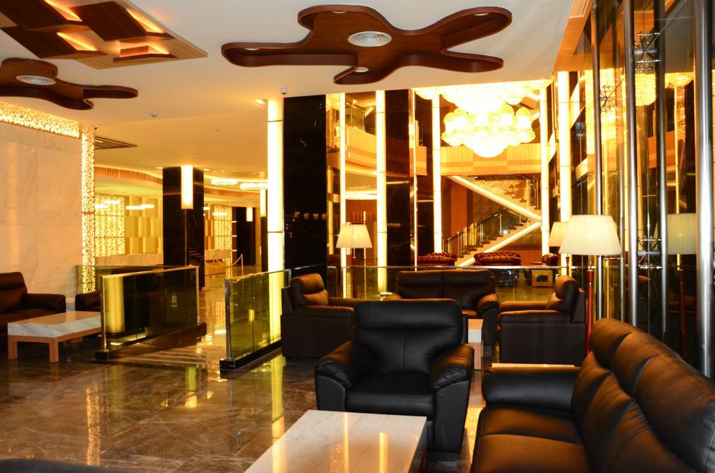 Nagoya Hill Hotel Batam Eksteriør billede