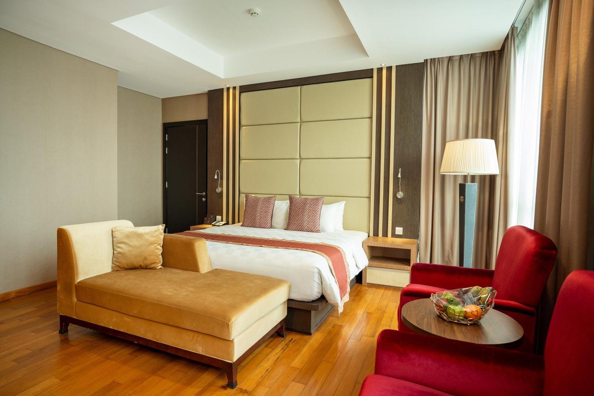 Nagoya Hill Hotel Batam Eksteriør billede