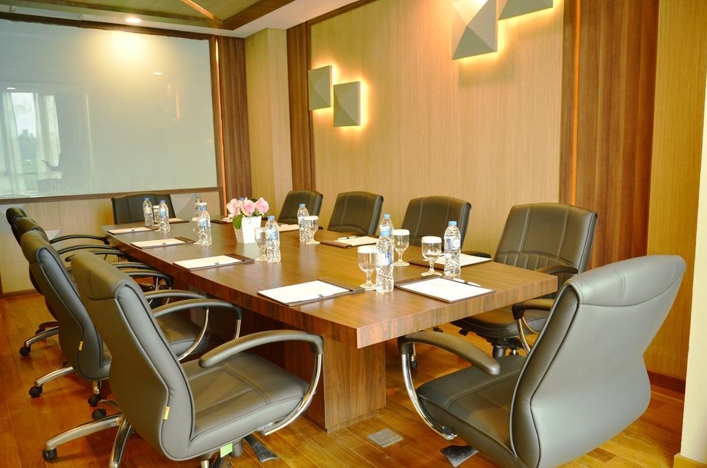 Nagoya Hill Hotel Batam Eksteriør billede