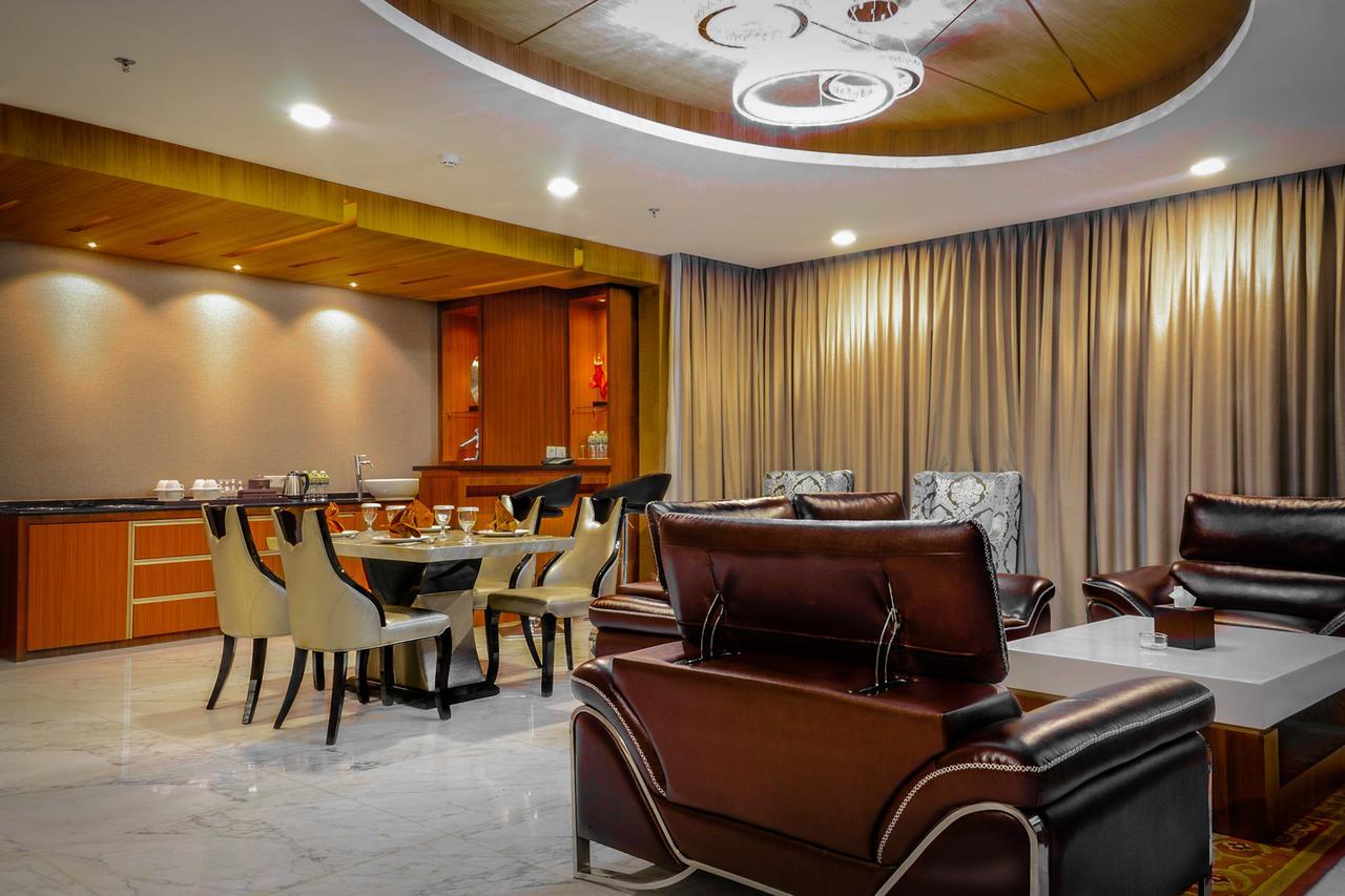 Nagoya Hill Hotel Batam Eksteriør billede